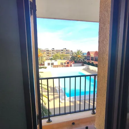 Apartment Location De Bord De Gruissan